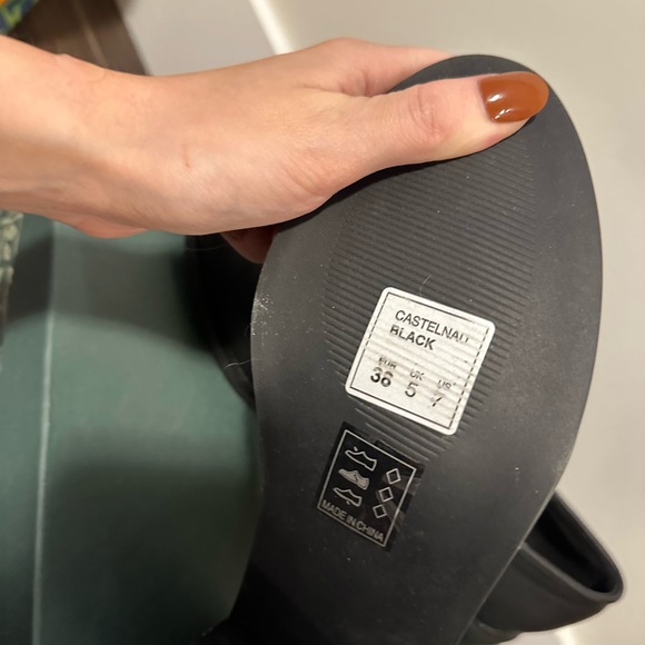 MATT & NAT CASTELNAU VEGAN MID HEELS - Picture 3 of 5